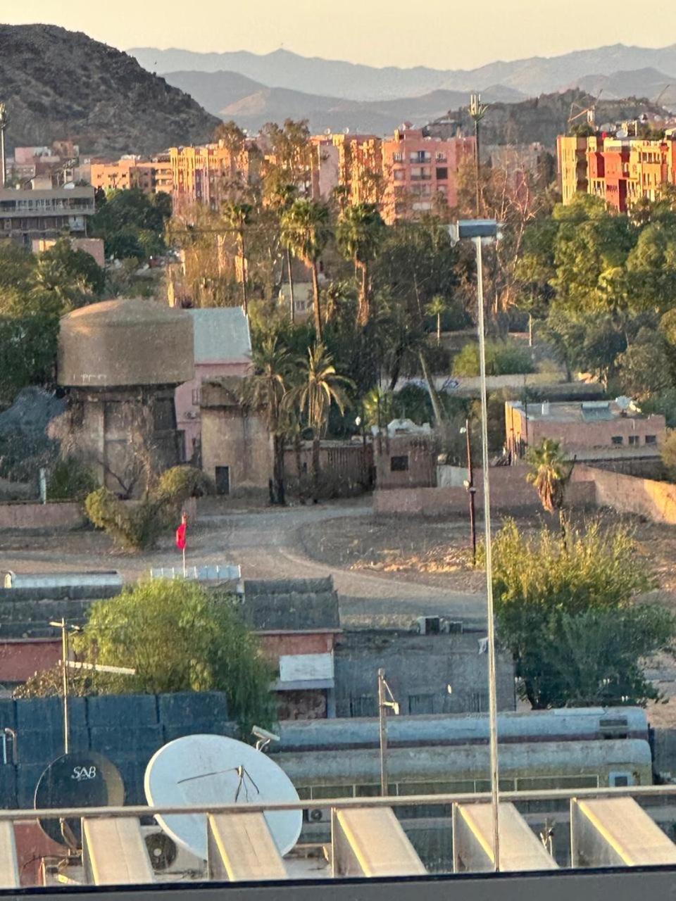 Appartement Centre Marrakech Gueliz - Cool & Cozy Apartment For A Family Stay In The Heart Of The City Marrakesh Esterno foto